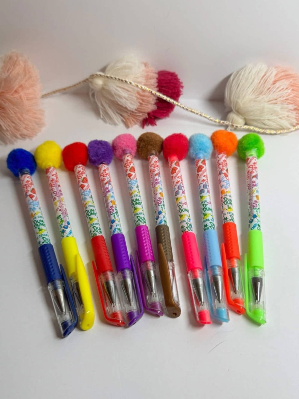 Colorful Pom-Pom Smelly Dum Dum Gel Pens - Assorted Bright Colors